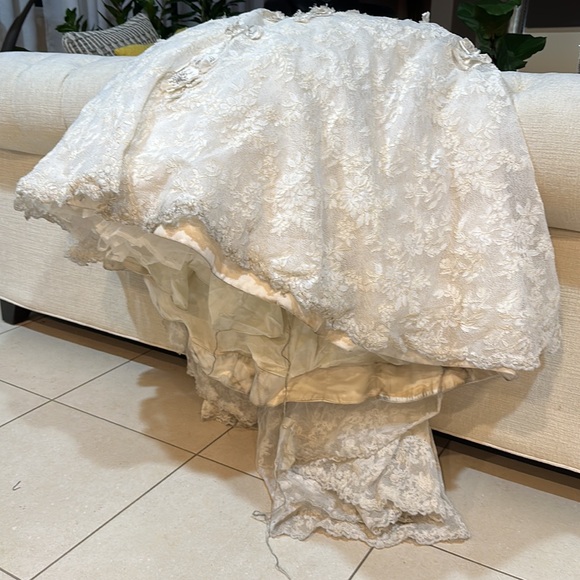 WATTERS Wedding gown - Picture 17 of 17